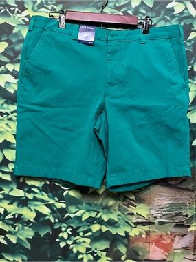 Club Room Green Men’s Classic Chino Shorts